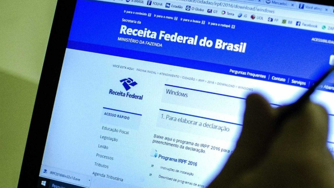 Tela do programa da Receita Federal para declara&ccedil;&atilde;o do Imposto de Renda, ferramenta chave para organiza&ccedil;&atilde;o das dedu&ccedil;&otilde;es e restitui&ccedil;&atilde;o. -  (crédito: Ag&ecirc;ncia Brasil)