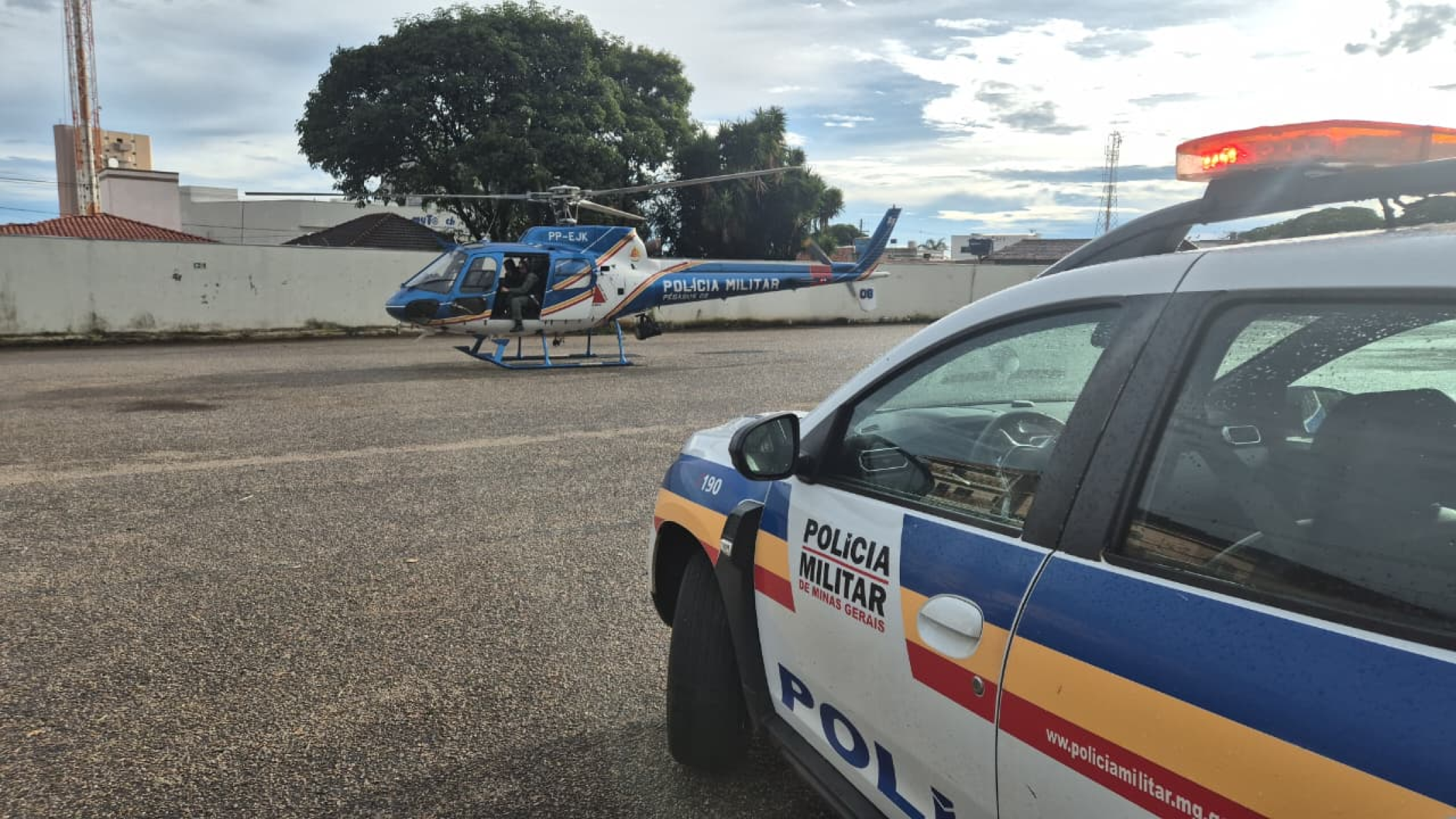 Opera&ccedil;&atilde;o cumpre mandados contra quadrilha de furto de ve&iacute;culos -  (crédito: Divulga&ccedil;&atilde;o/MPMG/PMMG)