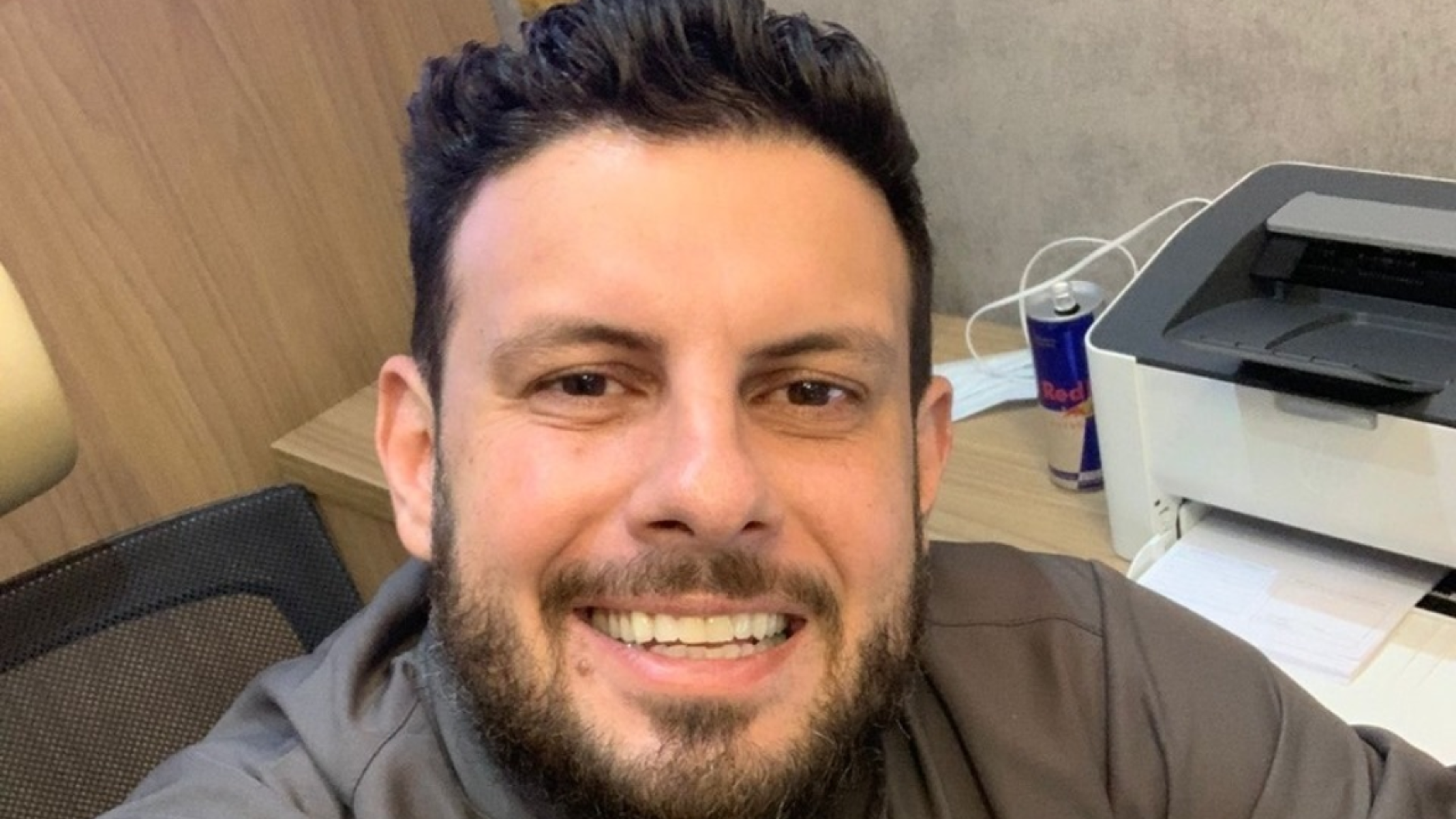 Mulher agredida por m&eacute;dico psiquiatra pediu socorro pela rede social -  (crédito: Redes Sociais/Reprodu&ccedil;&atilde;o)