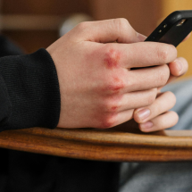 Adolescente cria perfil falso da PM para pedir doações e é apreendido em MG - Hillside Horizon