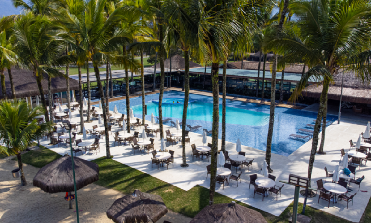 Portobello Resort que completa 40 anos em 2026, oferece estrutura &agrave; beira-mar e &eacute; totalmente cercado por natureza exuberante