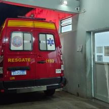 Homem é espancado, busca abrigo em igreja e pede socorro aos bombeiros - Corpo de Bombeiros/Reprodução