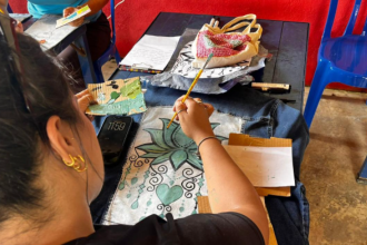 Feira exibe trabalhos de artesãs de Sabará após oficinas de formação 