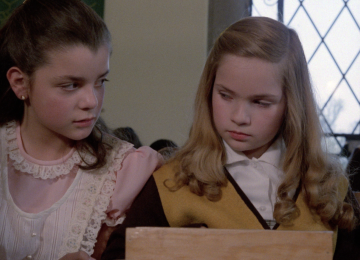 Clássicos de terror mexicano 'Veneno para as fadas', do diretor Carlos Enrique Taboada, originalmente lançado em 1986, volta aos cinemas restaurado em 4K -  (crédito: Reprodução)