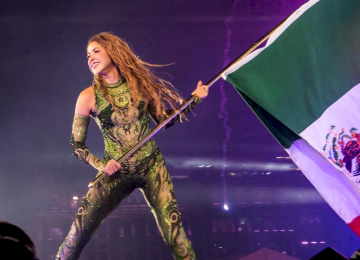 Quantos álbuns Shakira comercializou desde o início da carreira? -  (crédito: Chino Lemus)