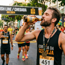 Todo mundo parou de beber - Imagem criada por IA/acervo Estado de Minas