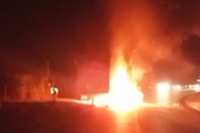 O veículo transportava produtos diversos e havia saído de São Paulo com destino a Ipatinga (MG) -  (crédito: Redes Sociais/Reprodução)