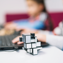 Dia da Educação reacende debate sobre formação para o futuro - DINO