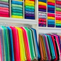 Marca investe em tricot versátil e contemporâneo - DINO