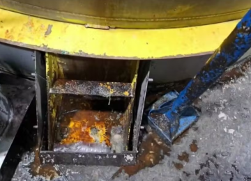 Imagens da inspeção sanitária realizada na fábrica da Ypê, em Amparo, no interior de São Paulo, revelaram sinais de corrosão em equipamentos utilizados na produção -  (crédito: Reprodução)
