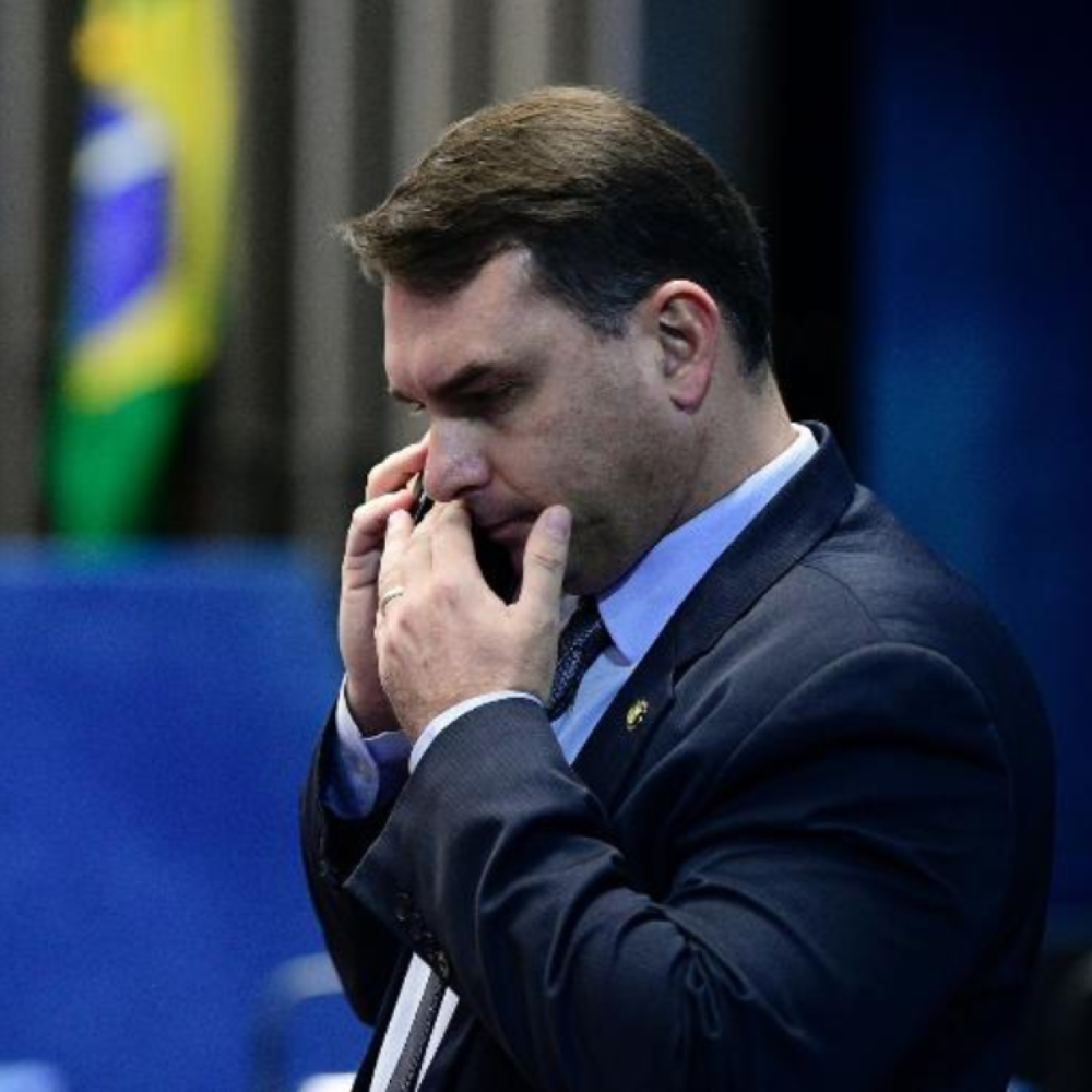Flávio Bolsonaro não divulga agendas nos EUA, São Paulo e Brasília após crise envolvendo Vorcaro