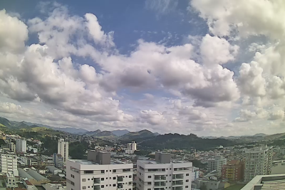 C&eacute;u nublado de Itajub&aacute; pode ser prenuncio de chuvas intensas, uma vez que munic&iacute;pio do Sul de minas se encontra sob alerta clim&aacute;tico -  (crédito: Clima ao Vivo)