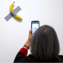 Banana exposta como obra de arte é furtada de museu francês - Jean-Christophe VERHAEGEN / AFP