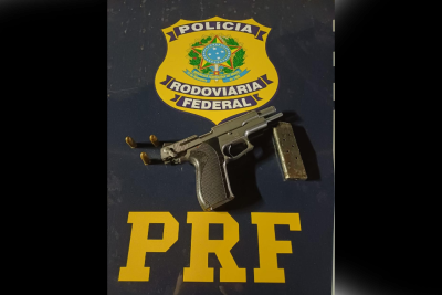 Foragido da Justiça é preso pela PRF durante ação da Operação Cerco Fechado -  (crédito: Divulgação/PRF)