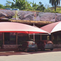 Restaurante lamenta morte de mulher que passou mal durante almoço - Google Street View/Reprodução