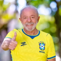 Lula para Ancelotti: 'Diga a eles que joguem com alma pelo povo brasileiro' - Redes Sociais/Reprodução