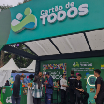 Cartão de TODOS une saúde e Copa no Arraiá do Ibirapuera - DINO