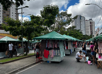 A feira na Avenida Silva Lobo -  (crédito: PBH)