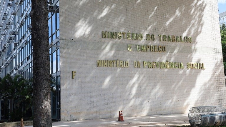 Quem fiscaliza os fundos de pensão? Conheça os órgãos de controle