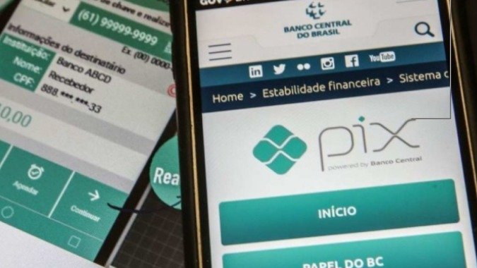 A tela de uma transa&ccedil;&atilde;o Pix e o site do Banco Central refletem o sucesso e o esfor&ccedil;o para a internacionaliza&ccedil;&atilde;o do sistema de pagamentos. -  (crédito: Marcello Casal Jr/Ag&ecirc;ncia Brasil)