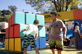 Primeiro parque multissensorial de Sabará é inaugurado na Praça do Barão