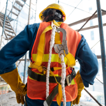 Atualização da NR-18 reforça segurança em obras de demolição - DINO