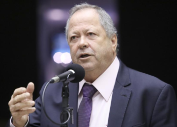 Investigação apura suposto esquema com ONGs no Rio de Janeiro e bloqueia R$ 100 milhões
 -  (crédito: Mario Agra/Câmara dos Deputados)