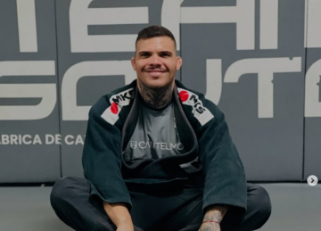 Bruce Souto, lutador de Muay Thai foi baleado no Aglomerado da Serra nesta quinta-feira (9). -  (crédito: Redes Sociais/Reprodução)