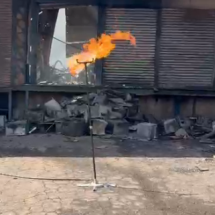Vídeo: bombeiros fazem queima residual de gás em fábrica da Suggar - Reprodução/Corpo de Bombeiros