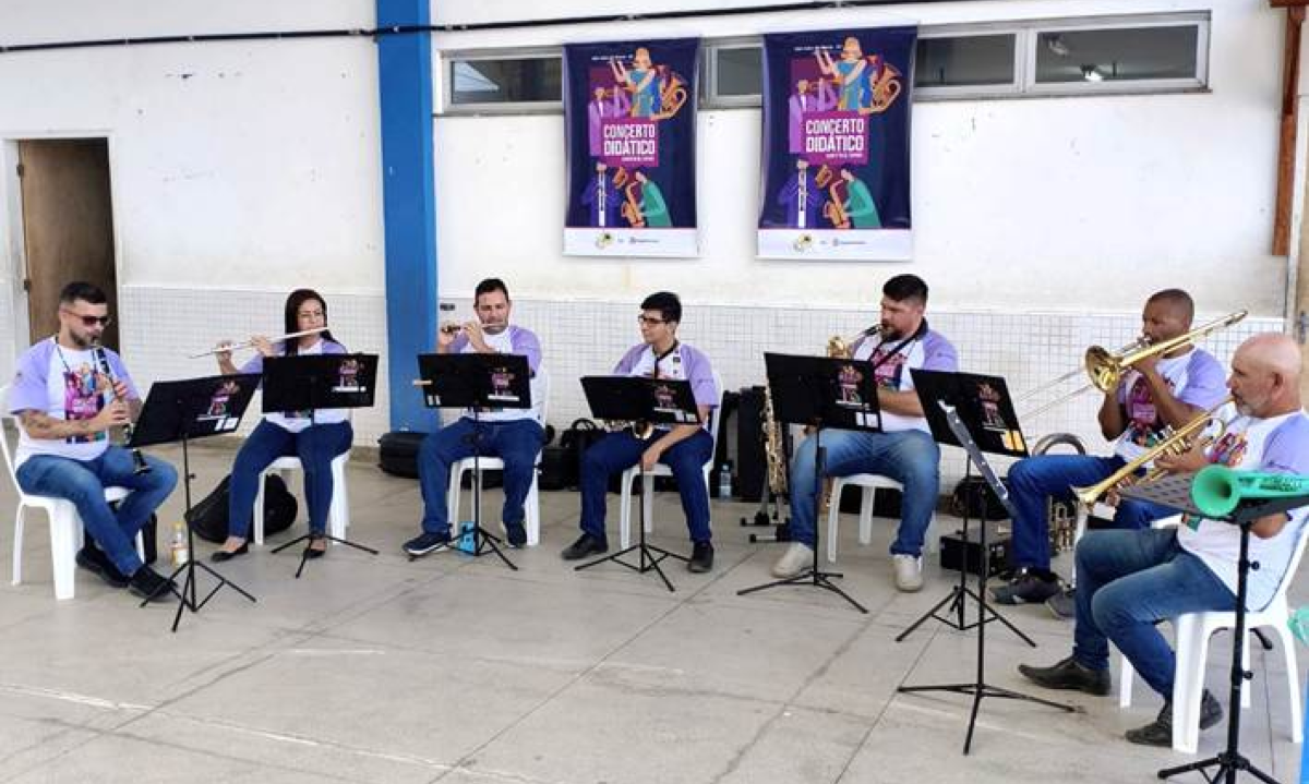 Projeto atua em diversas áreas culturais, esportivas, de educação em comunidades onde a mineradora atua. Na foto, Projeto Concerto Didático para escolas públicas - (crédito: Anglo American/Divulgação)