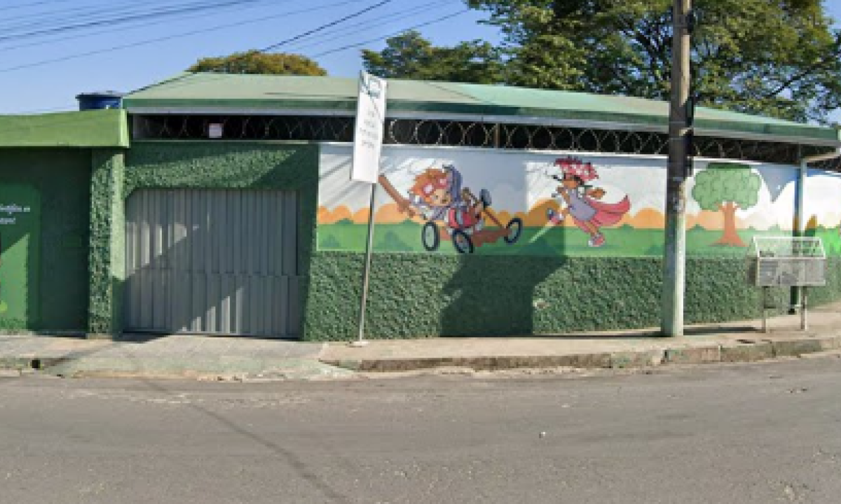 Bombeiros e socorristas tentaram manobras de reanimação, mas não tiveram sucesso - (crédito: Reprodução/Google StreetView)