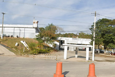 Presídio Antônio Dutra Ladeira, na Grande BH -  (crédito: Reprodução/Google StreetView)