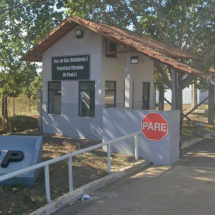 Mulher é presa ao tentar entrar com drogas nas partes íntimas em presídio - Google Street View/Reprodução