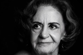 Morre Laura Cardoso, pioneira da TV brasileira, aos 98 anos
