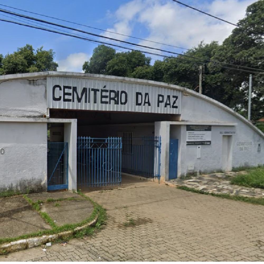 MG: adolescente que escondia drogas em túmulos é apreendido pela PM