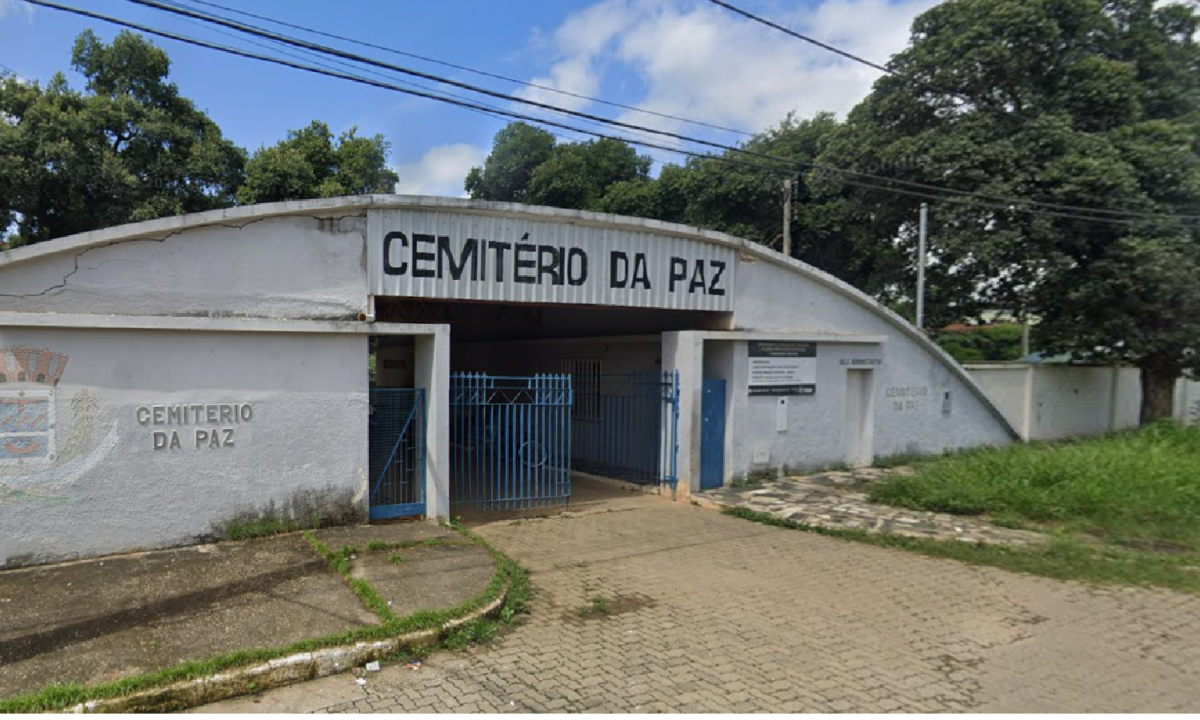Cemitério da Paz, em Governador Valadares, era usado como ponto de venda de drogas - (crédito: Reprodução/Google)