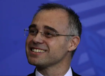 Instituto fundado por Mendonça obteve R$ 10,7 mi em contratos públicos sem licitação -  (crédito: Getty Images)