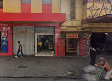 Adolescente estava em um hotel na Rua Guaicurus, no Centro de Belo Horizonte -  (crédito: Google Street View/Reprodução)