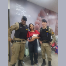 Bebê chega sem respirar a base da PM e é salvo por sargento em Betim