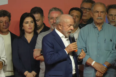 Lula falou a apoiadores em São Paulo após apuração das urnas -  (crédito: Reprodução/YouTube)