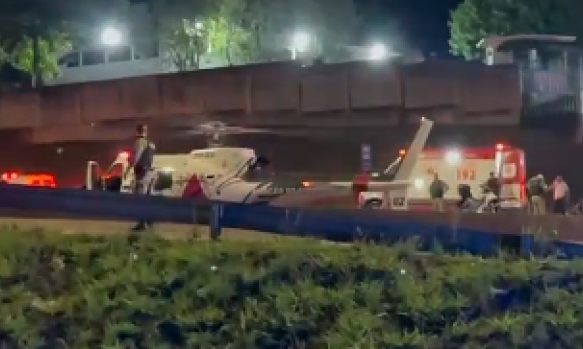Perseguição a moto furtada termina com PM e motociclista feridos na capital mineira - (crédito: Redes Sociais/Reprodução)