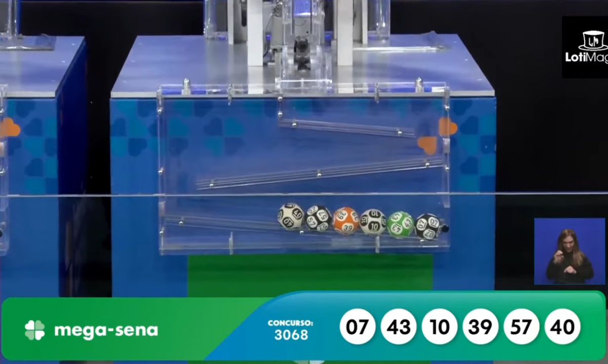 NInguém acertou as seis dezenas do concurso 3068 da Mega-Sena, nesta quinta-feira (8/10) - (crédito: Caixa/YouTube/Reprodução)