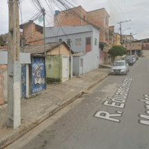 Mulher acamada é estuprada por usuário de crack em BH - Google Street View/Reprodução