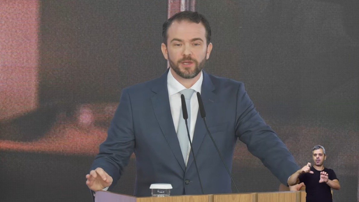 Ministro da Fazenda anuncia pacote de medidas do governo para microempreendedores individuais -  (crédito: Reprodu&ccedil;&atilde;o/Youtube @Lula)