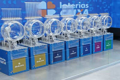 Loterias sorteadas neste domingo (25/10) podem pagar milhões, com destaque para Mega-Sena, +Milionária e Quina -  (crédito: Caixa/YouTube/Reprodução)