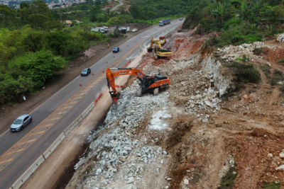 BR-040 terá interdição de faixa nesta segunda-feira (19) e vai durar por três meses -  (crédito: EPR Via Mineira/Reprodução)