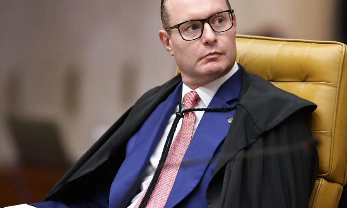 Decisão foi dada pelo ministro Cristiano Zanin, do Supremo Tribunal Federal (STF) - (crédito: Alejandro Zambrana/STF )