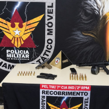 Suspeito de integrar o TCP é preso com fuzil na escola do filho - PMMG/Divulgação 