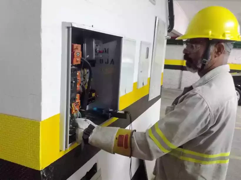 Fraudes no sistema elétrico mineiro geram prejuízo de R$ 450 mi ao ano