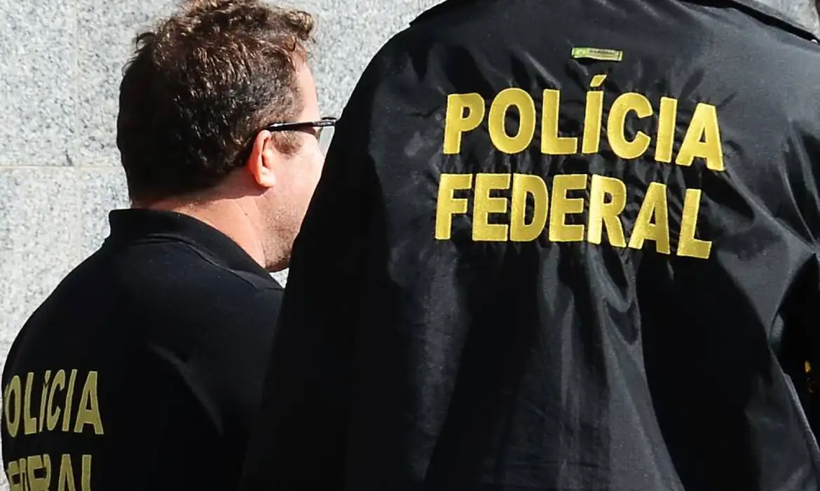 Polícia Federal cumpriu um mandado de busca e apreensão nesta terça-feira (26/3)  -  (crédito: Agência Brasil/Arquivo)
